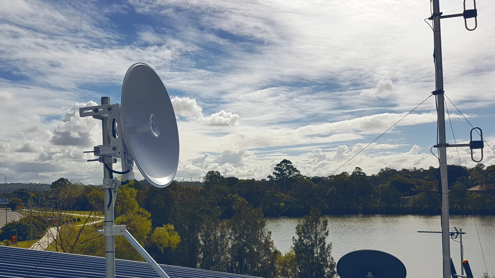 Fixed wireless installation Ubiquiti point to point