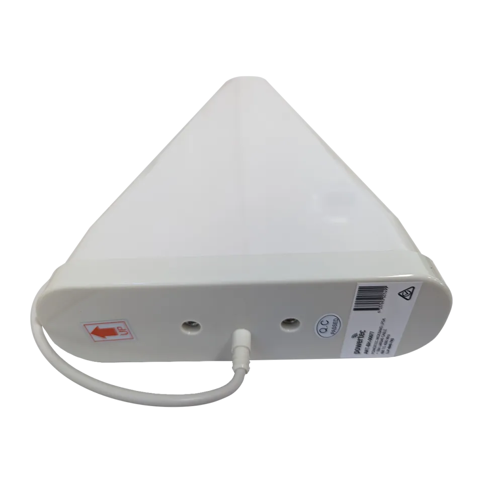 Powertec 4G-5G Wideband LPDA Antenna, 698 to 4000 MHz, N Female, PTL-240 Coaxial Cable N Male to SMA Male, 10m - View 2 (106-LLP-6940-7.N2)