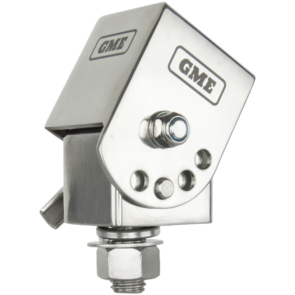 GME MB042 - Heavy Duty Fold Down Bracket - Main Image (102-MB042)